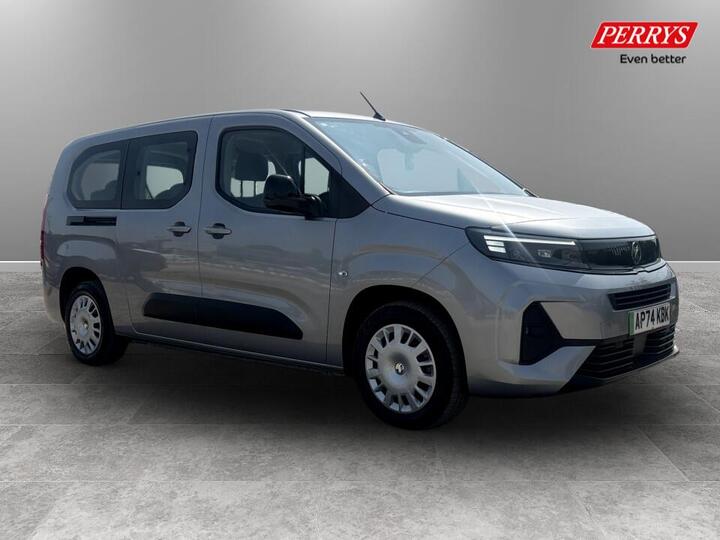 Vauxhall Combo Life 52kWh Design XL MPV Auto 5dr (11kW Charger)