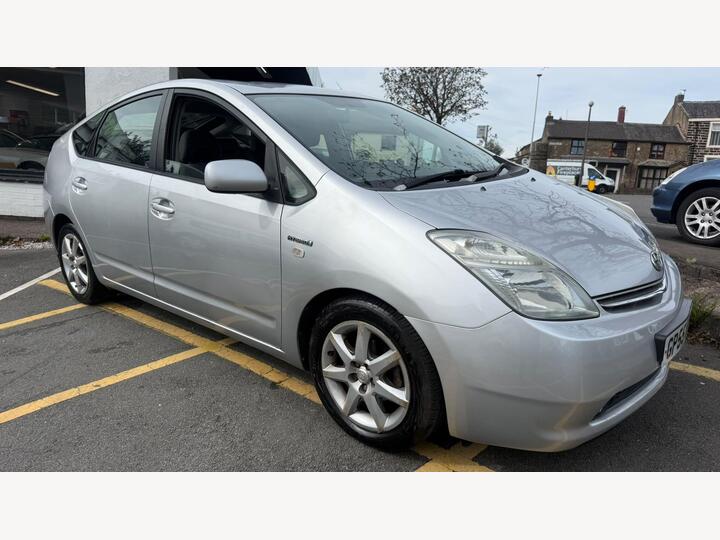 Toyota Prius 1.5 T Spirit CVT 5dr