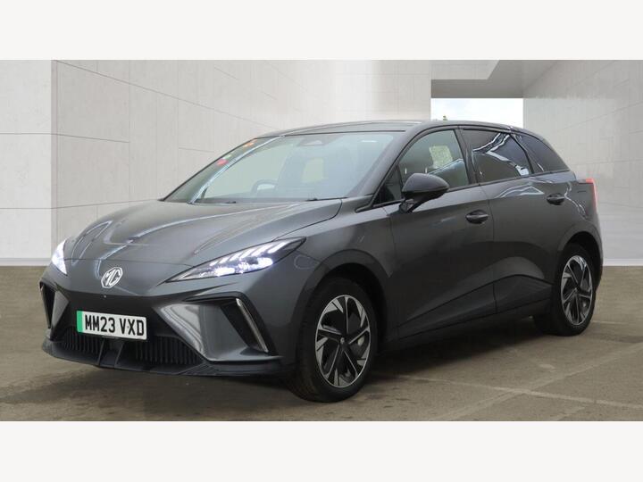 MG Mg4 64kWh Trophy Long Range Auto 5dr
