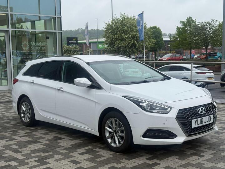 Hyundai I40 1.7 CRDi Blue Drive SE Nav Business Tourer Euro 6 (s/s) 5dr