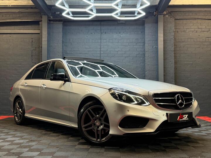 Mercedes-Benz E Class 2.1 E220 BlueTEC AMG Night Edition (Premium) G-Tronic+ Euro 6 (s/s) 4dr