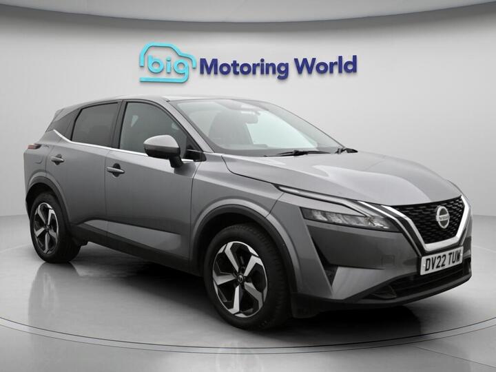 Nissan Qashqai 1.3 DIG-T MHEV N-Connecta XTRON Euro 6 (s/s) 5dr