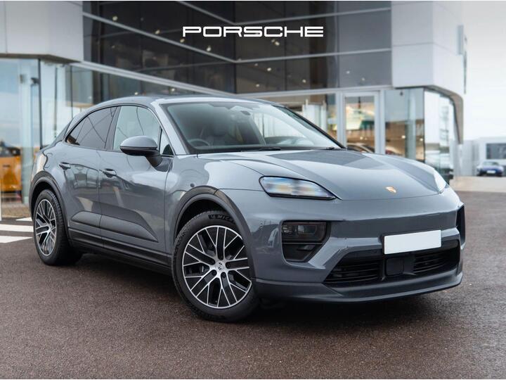 Porsche Macan 100kWh Auto 5dr
