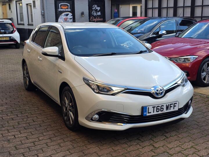 Toyota Auris 1.8 VVT-h Excel CVT Euro 6 (s/s) 5dr