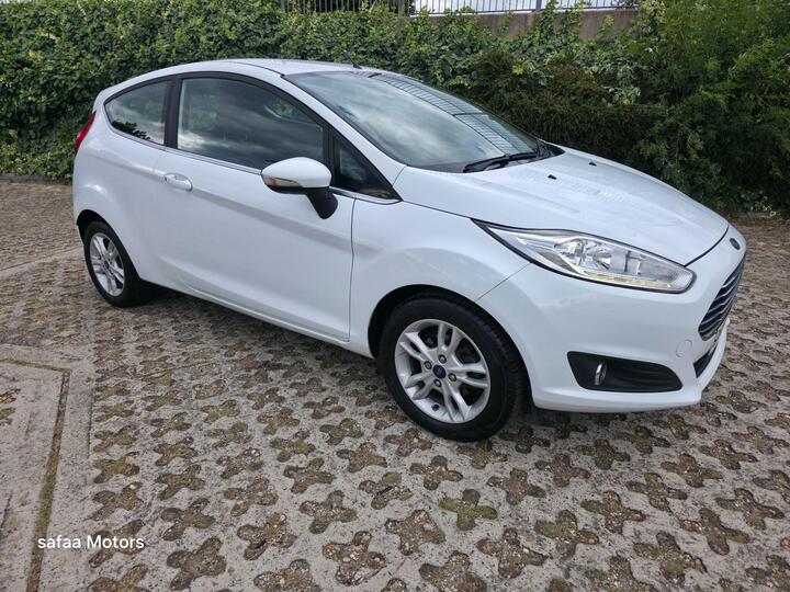 Ford Fiesta 1.25 Zetec Euro 6 3dr