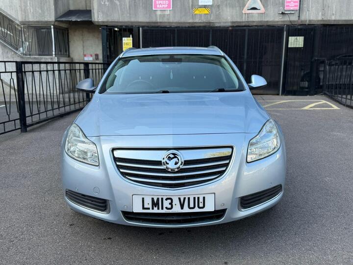 Vauxhall Insignia 2.0 CDTi SE Sports Tourer Auto Euro 5 5dr
