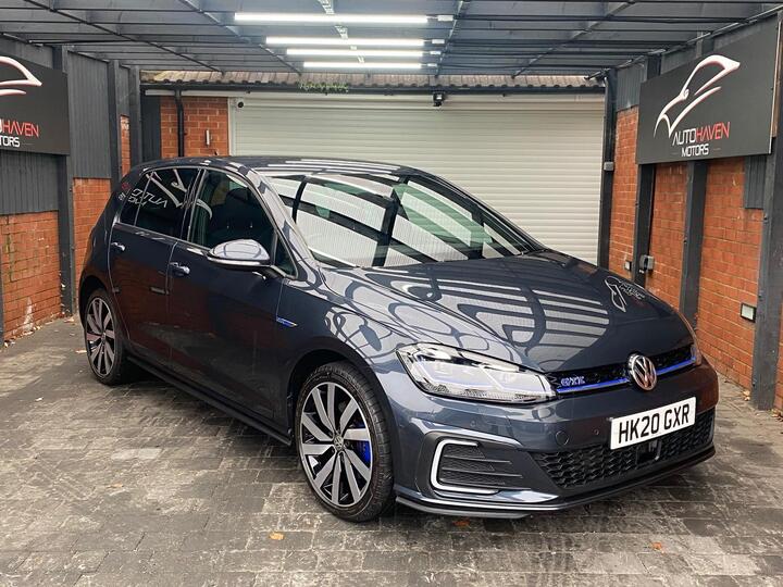 Volkswagen Golf 1.4 TSI 8.7kWh GTE Advance DSG Euro 6 (s/s) 5dr