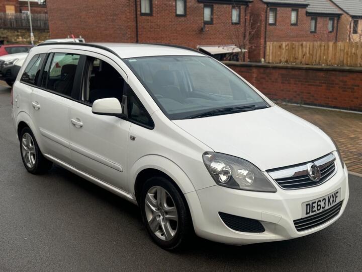 Vauxhall Zafira 1.6 16V Exclusiv Euro 5 5dr