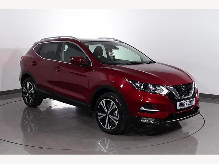 Nissan QASHQAI 1.2 DIG-T N-Connecta Euro 6 (s/s) 5dr Nissan QASHQAI 1.2 DIG-T N-Connecta Euro 6 (s/s) 5dr
