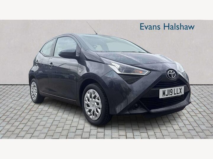 Toyota Aygo 1.0 VVT-i X-play Euro 6 5dr