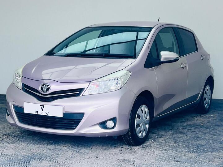 Toyota Yaris 1.33 Dual VVT-i TR Multidrive S Euro 5 5dr