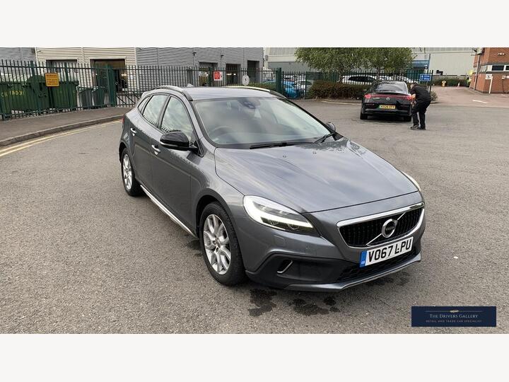 Volvo V40 Cross Country 1.5 T3 Pro Auto Euro 6 (s/s) 5dr