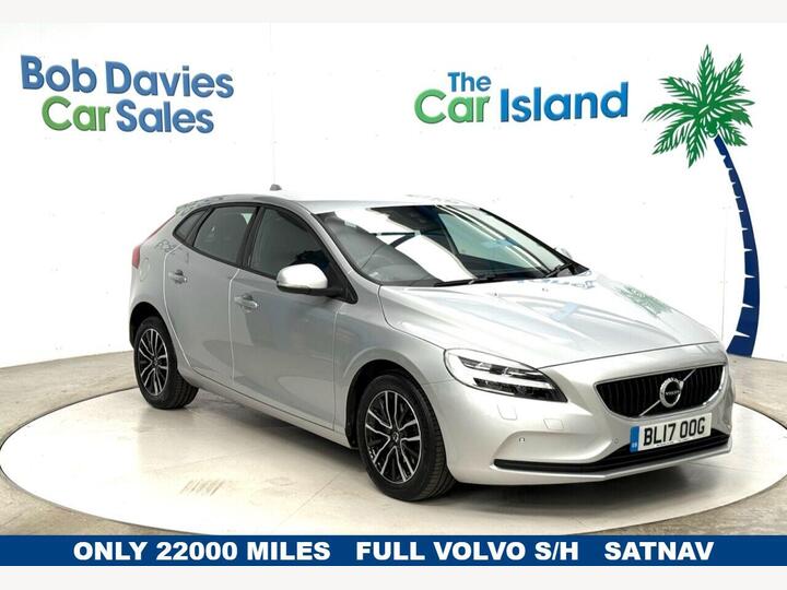 Volvo V40 2.0 T2 Momentum Nav Plus Euro 6 (s/s) 5dr