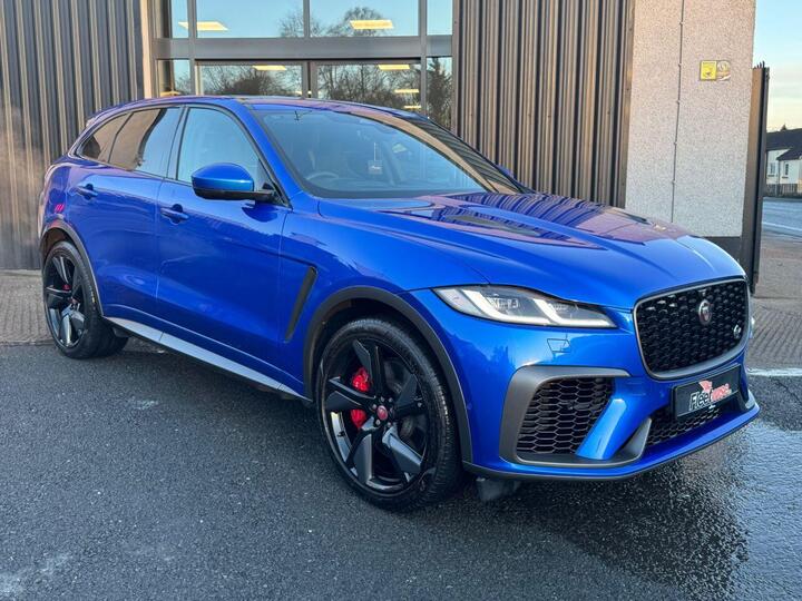 Jaguar F-PACE 5.0 P550 V8 SVR Quickshift AWD Euro 6 (s/s) 5dr Jaguar F-PACE 5.0 P550 V8 SVR Quickshift AWD Euro 6 (s/s) 5dr