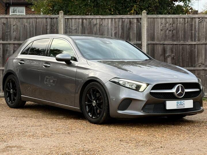 Mercedes-Benz A-CLASS 1.3 A200 Sport 7G-DCT Euro 6 (s/s) 5dr Mercedes-Benz A-CLASS 1.3 A200 Sport 7G-DCT Euro 6 (s/s) 5dr
