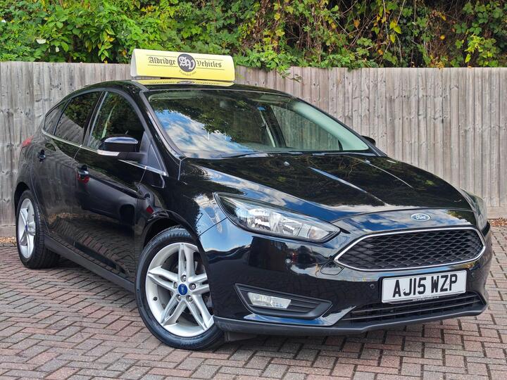 Ford Focus 1.6 Zetec Powershift Euro 6 5dr