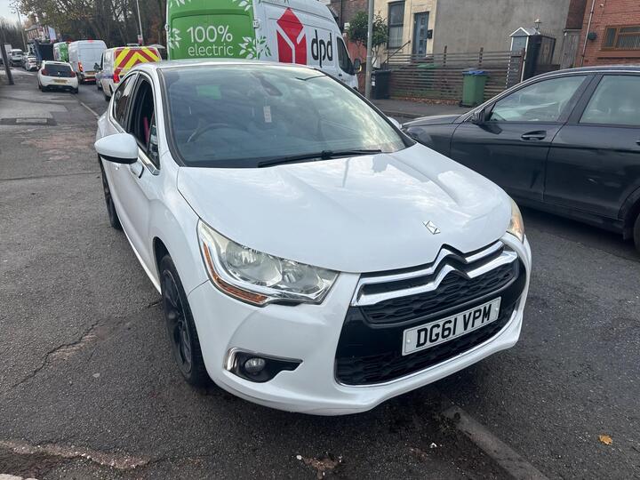 Citroen DS4 1.6 HDi DStyle Euro 5 5dr Citroen DS4 1.6 HDi DStyle Euro 5 5dr