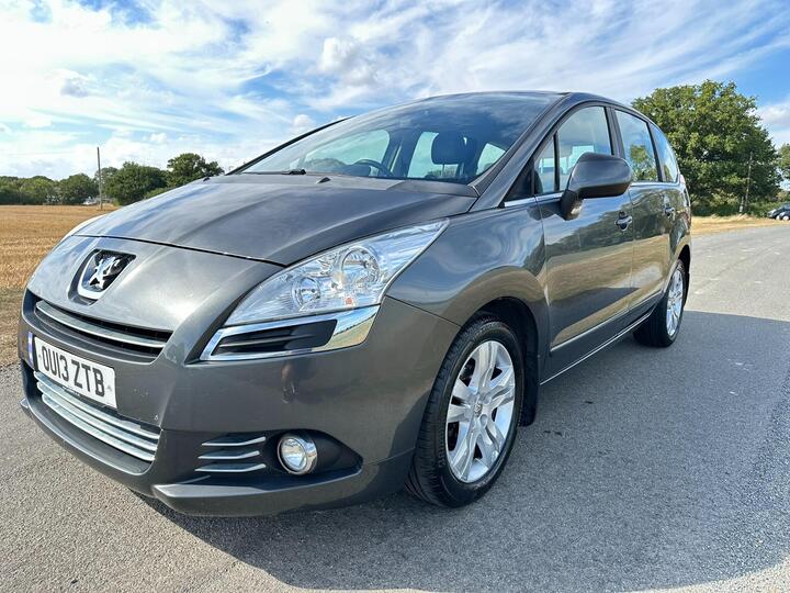 Peugeot 5008 1.6 HDi Active Euro 5 5dr