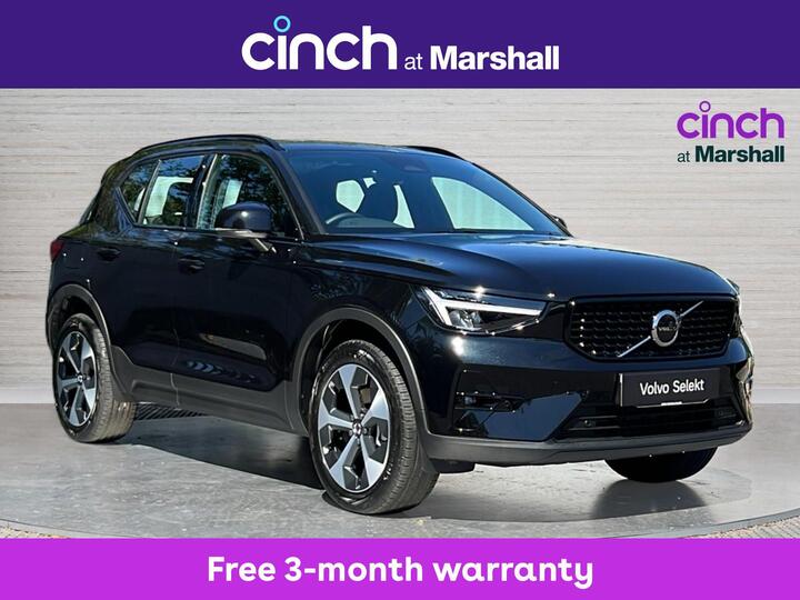 Volvo XC40 2.0 B3 MHEV Plus Dark DCT Auto Euro 6 (s/s) 5dr