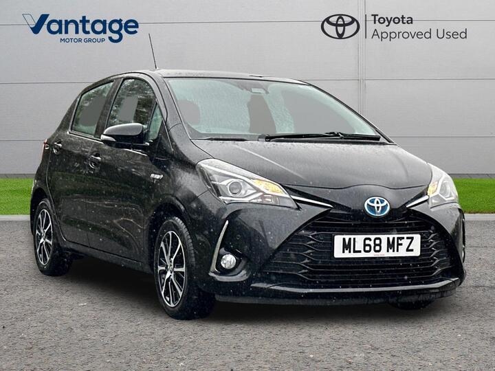 Toyota Yaris 1.5 VVT-h Icon Tech E-CVT Euro 6 (s/s) 5dr