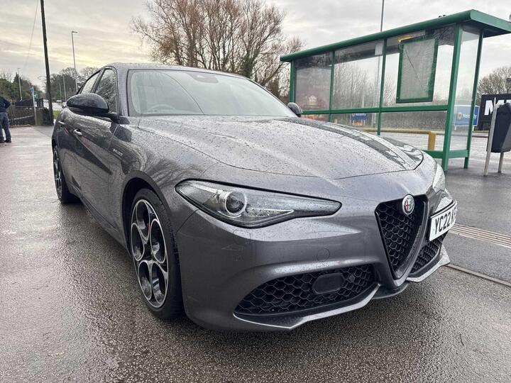 Alfa Romeo Giulia 2.0T Veloce Auto Euro 6 (s/s) 4dr