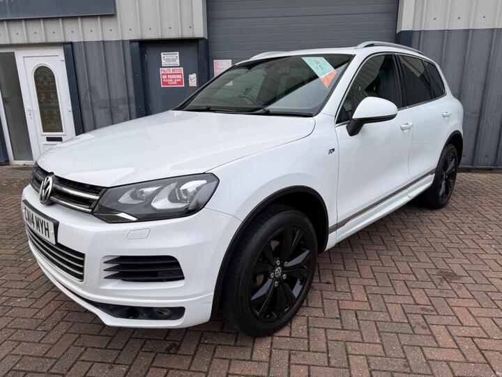 Volkswagen Touareg 3.0 TDI V6 BlueMotion Tech R-Line Tiptronic 4WD Euro 5 (s/s) 5dr