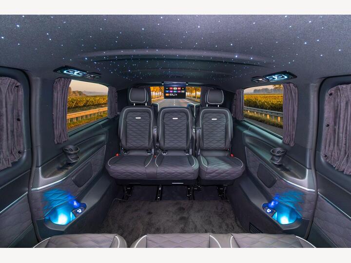 Mercedes-Benz V Class 2.0 V300d Premium G-Tronic+ Euro 6 (s/s) 5dr (7 Seat, Extra Long)