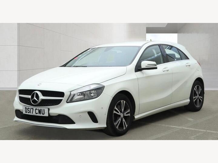 Mercedes-Benz A Class 1.6 A180 SE (Executive) Euro 6 (s/s) 5dr