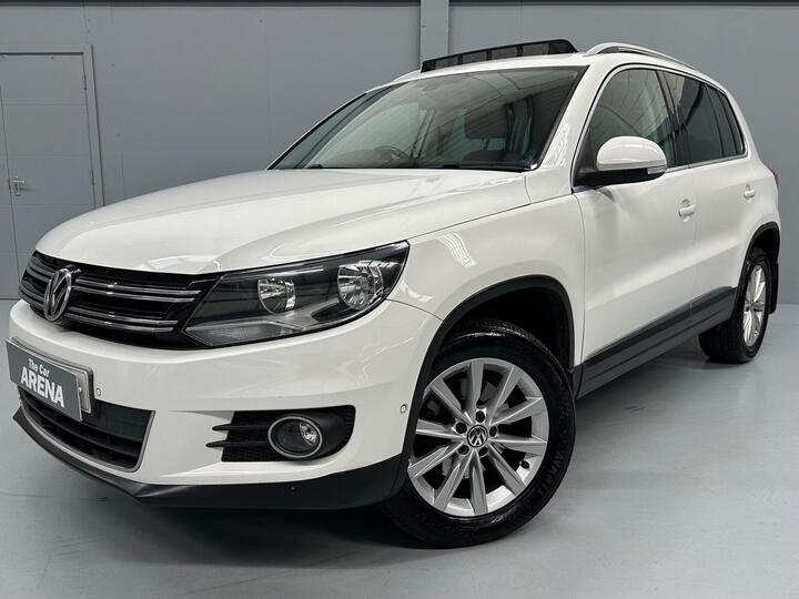Volkswagen Tiguan 2.0 TDI BlueMotion Tech SE 4WD Euro 5 (s/s) 5dr