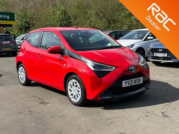 Toyota AYGO 1.0 VVT-i X-play Euro 6 (s/s) 5dr