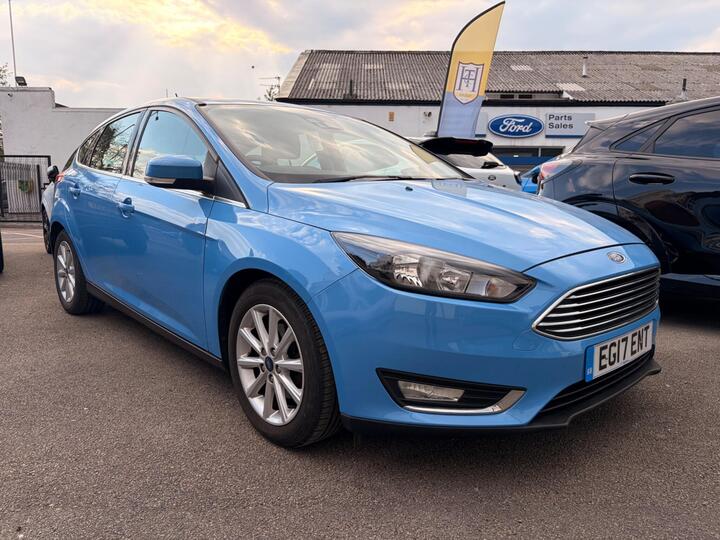 Ford Focus 1.5 TDCi Titanium Powershift Euro 6 (s/s) 5dr