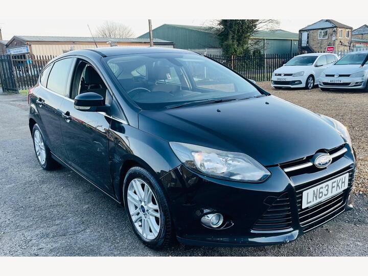 Ford Focus 1.0T EcoBoost Titanium Euro 5 (s/s) 5dr