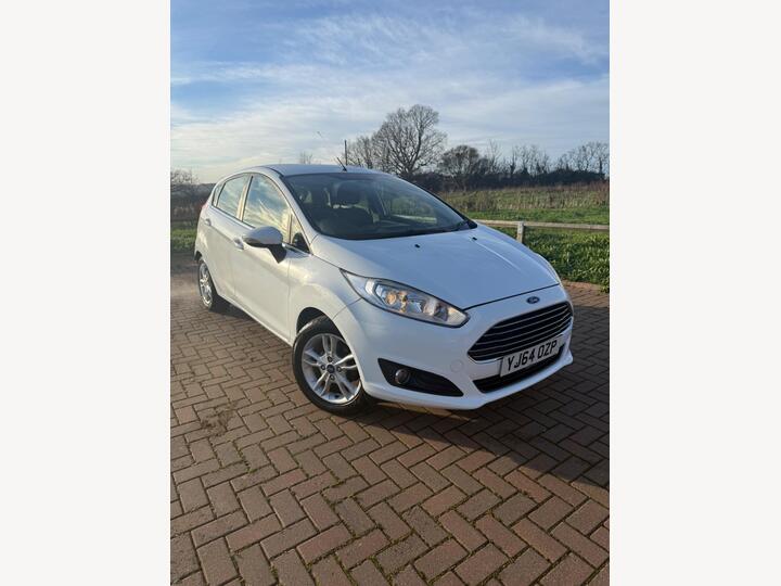 Ford Fiesta 1.0T EcoBoost Zetec Euro 5 (s/s) 5dr
