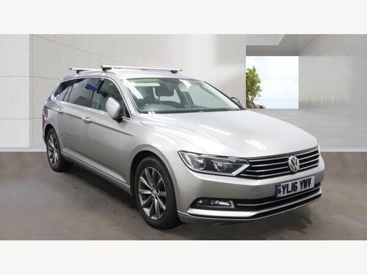 Volkswagen Passat 2.0 TDI BlueMotion Tech SE Business Euro 6 (s/s) 5dr