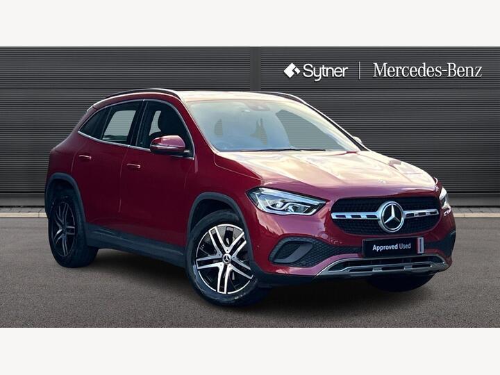 Mercedes-Benz GLA CLASS 1.3 GLA180 Sport (Executive) 7G-DCT Euro 6 (s/s) 5dr Mercedes-Benz GLA CLASS 1.3 GLA180 Sport (Executive) 7G-DCT Euro 6 (s/s) 5dr
