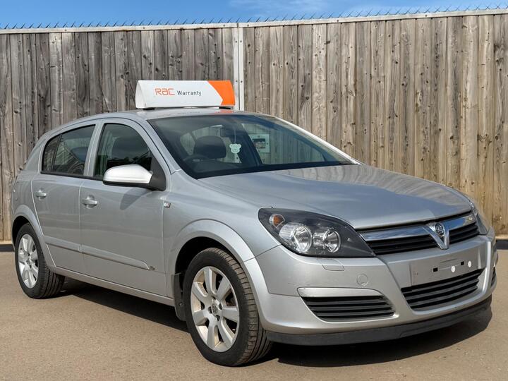 Vauxhall Astra 1.6i 16v Breeze 5dr Vauxhall Astra 1.6i 16v Breeze 5dr