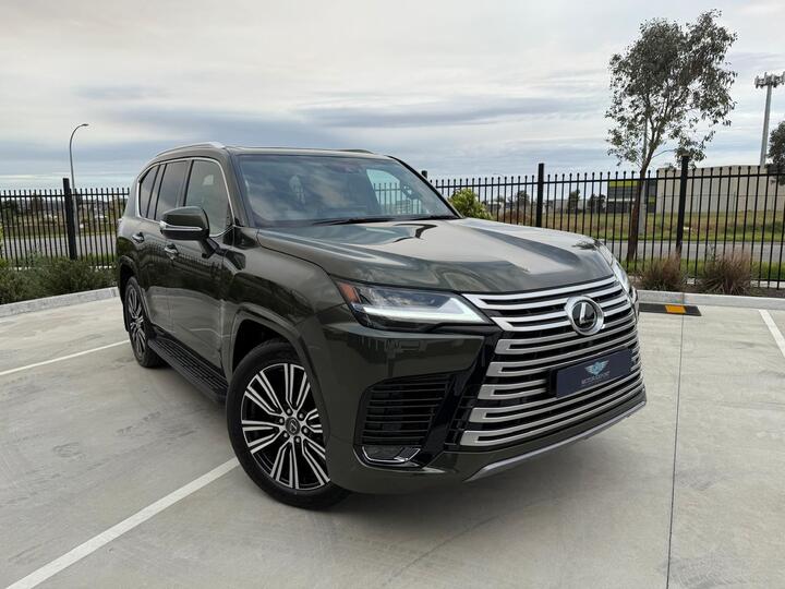 Lexus LX 600 Sport Luxury