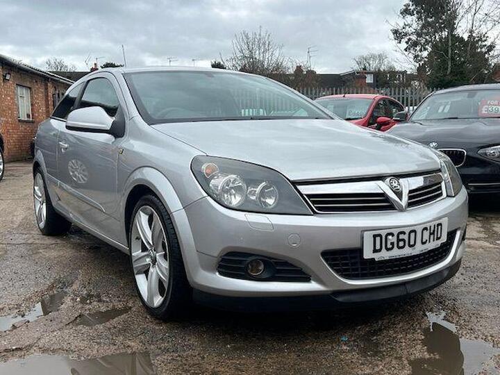 Vauxhall Astra 1.8 VVT 16v SRi Sport Hatch 3dr Vauxhall Astra 1.8 VVT 16v SRi Sport Hatch 3dr