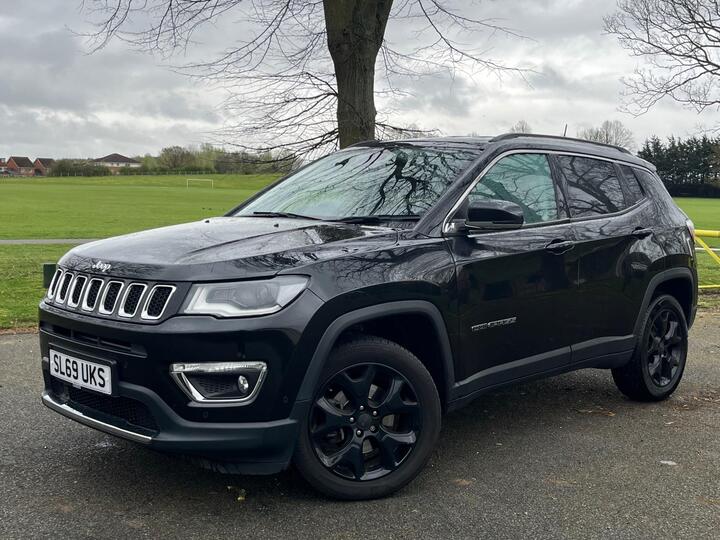 Jeep Compass 1.4T MultiAirII Limited Auto 4WD Euro 6 (s/s) 5dr Jeep Compass 1.4T MultiAirII Limited Auto 4WD Euro 6 (s/s) 5dr