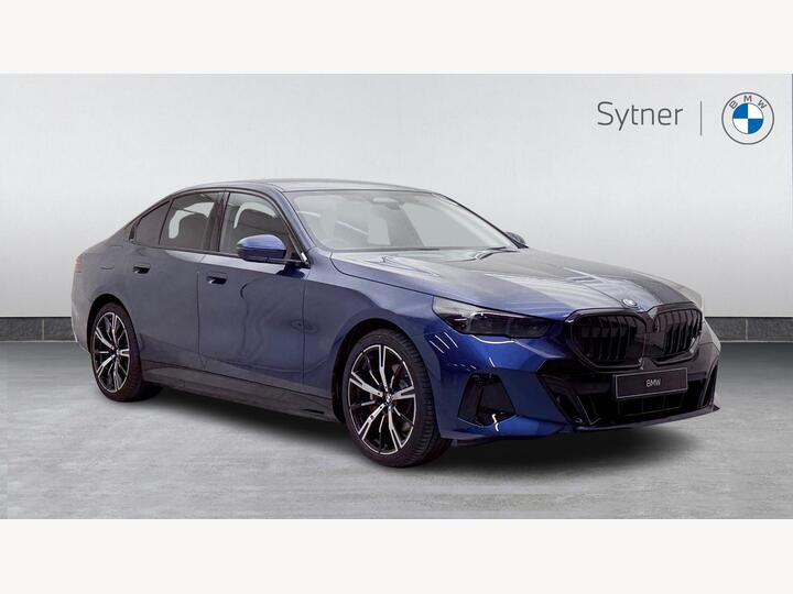 BMW 5 Series Saloon 3.0 550e 22.1kWh M Sport Pro Steptronic XDrive Euro 6 (s/s) 4dr