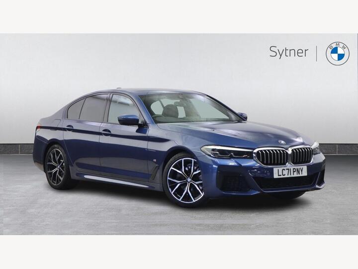 BMW 5 Series 2.0 520d MHT M Sport Steptronic Euro 6 (s/s) 4dr BMW 5 Series 2.0 520d MHT M Sport Steptronic Euro 6 (s/s) 4dr
