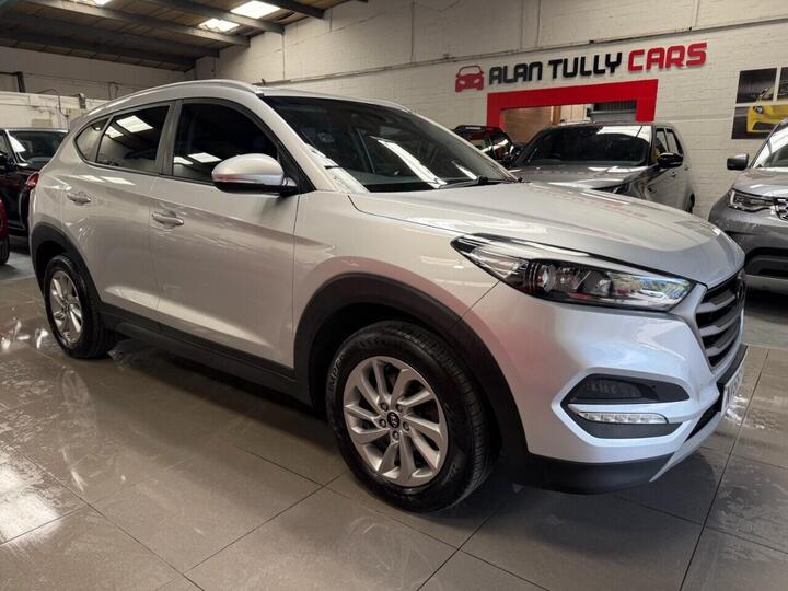 Hyundai TUCSON 1.7 CRDi Blue Drive SE Nav Euro 6 (s/s) 5dr