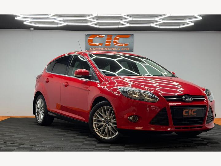 Ford Focus 1.0T EcoBoost Zetec Euro 5 (s/s) 5dr