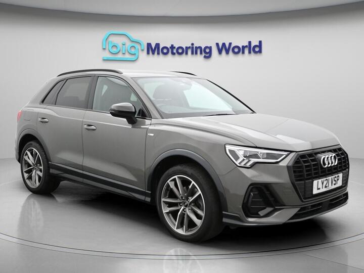 Audi Q3 1.5 TFSI CoD 35 Black Edition S Tronic Euro 6 (s/s) 5dr