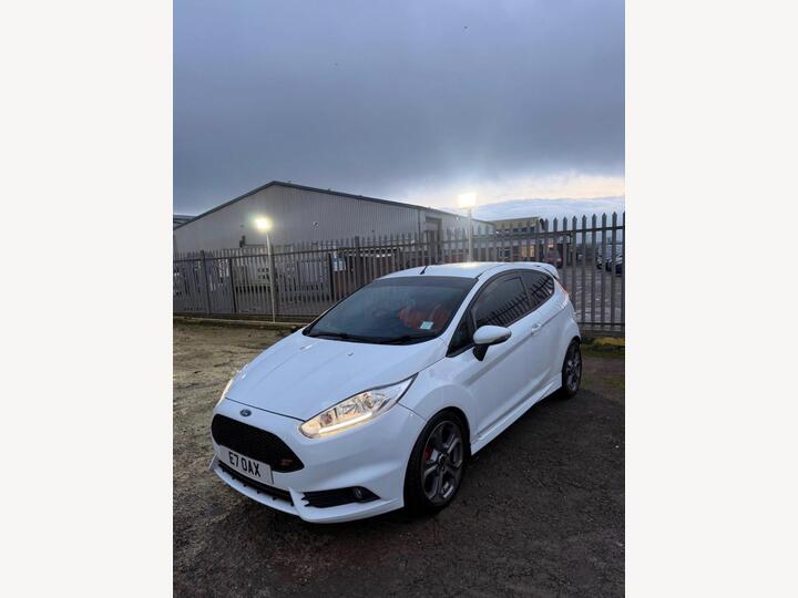 Ford Fiesta 1.6T EcoBoost ST-2 Euro 6 3dr