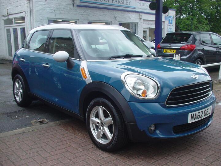 MINI Countryman 1.6 Cooper Euro 5 (s/s) 5dr