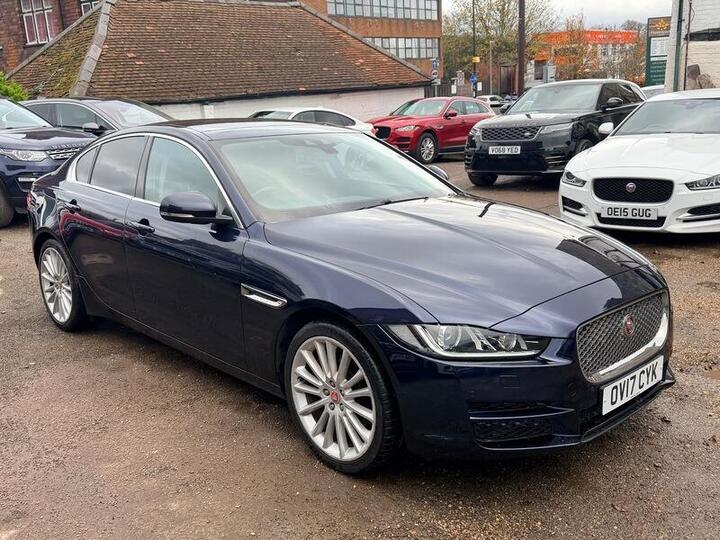 Jaguar XE 2.0d Portfolio Auto AWD Euro 6 (s/s) 4dr