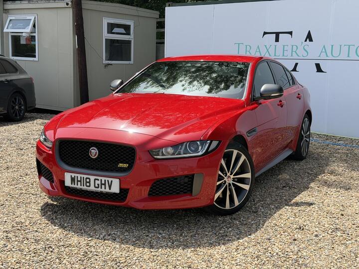 Jaguar XE 2.0i 300 Sport Auto AWD Euro 6 (s/s) 4dr