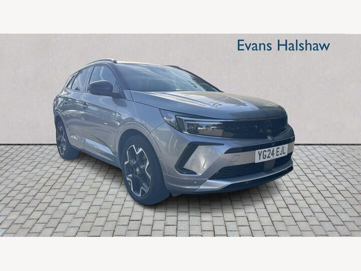 Vauxhall GRANDLAND HATCHBACK 1.6 14.2kWh Ultimate Auto Euro 6 (s/s) 5dr
