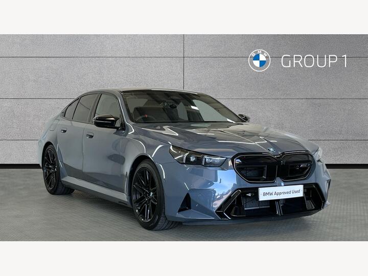 BMW M5 4.4 22.1kWh Steptronic XDrive Euro 6 (s/s) 4dr